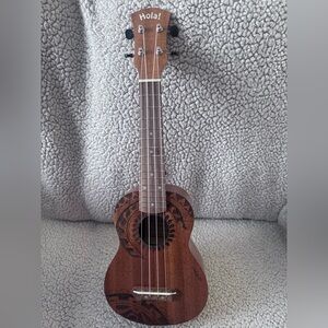 Hola! Ukulele 21” Soprano Tattoo Strap Picks Gig Bag Case Tuner Bundle BNIB